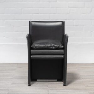Cassina Break 401 Armchair - Mario Bellini